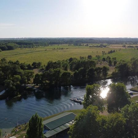 Camping Belle Riviere Chaniers Экстерьер фото