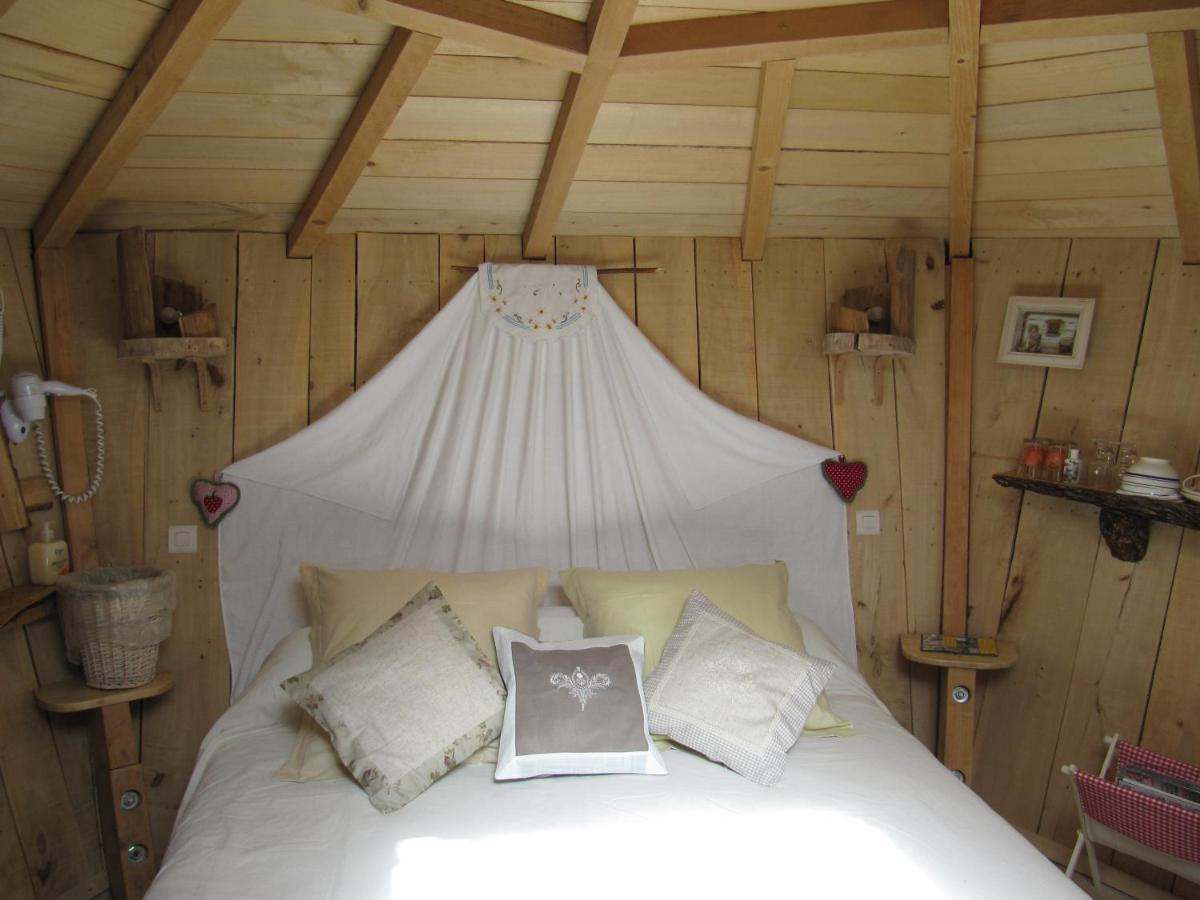 Camping Belle Riviere Chaniers Экстерьер фото