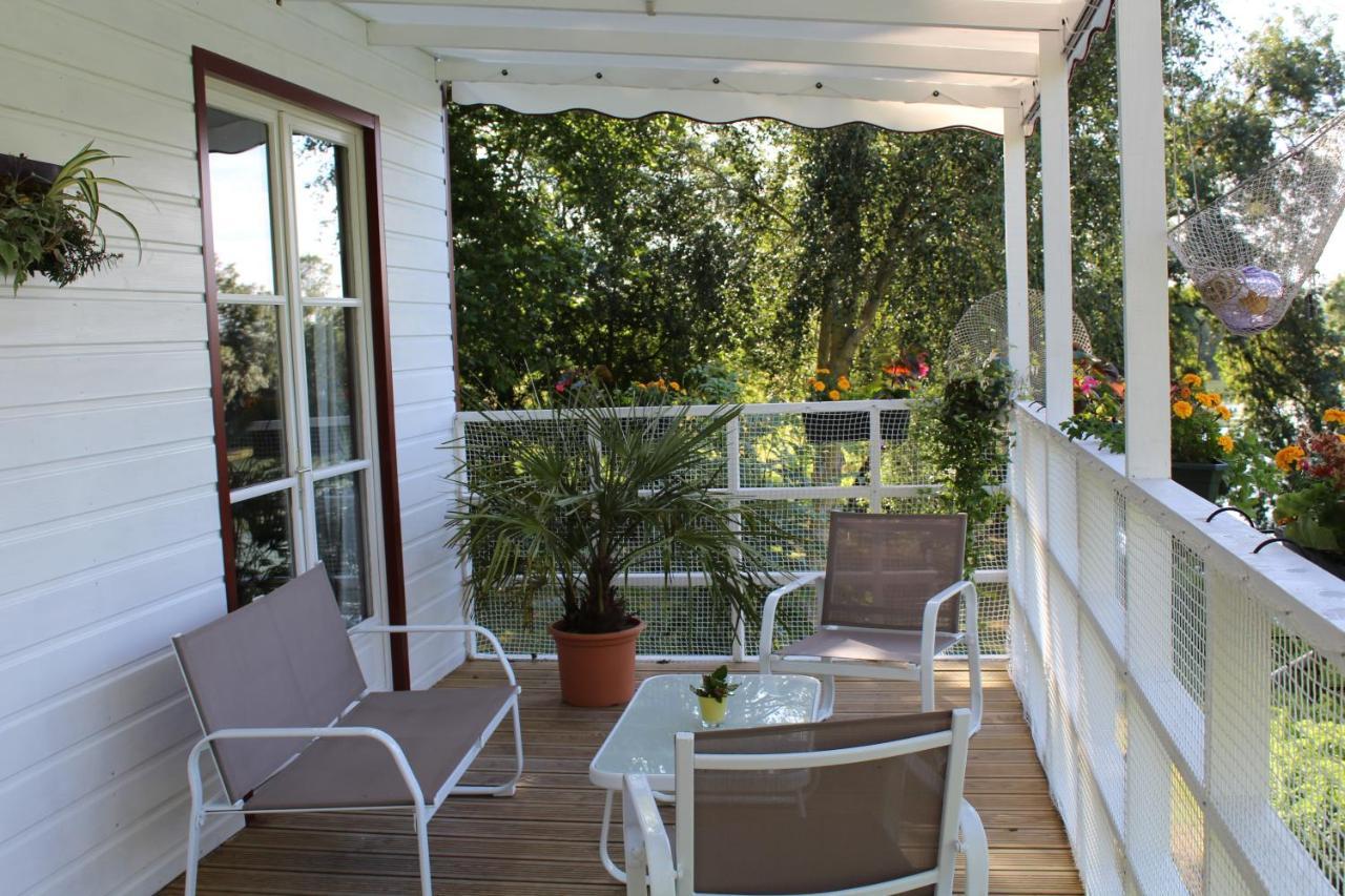 Camping Belle Riviere Chaniers Экстерьер фото