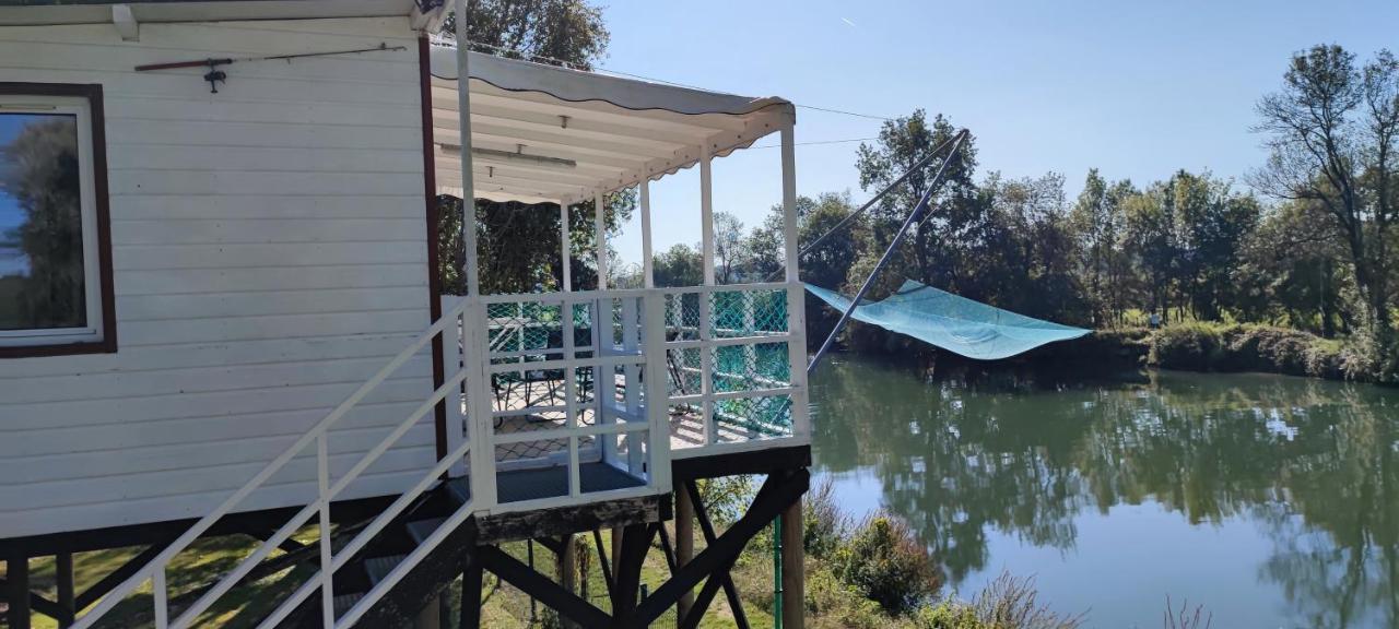 Camping Belle Riviere Chaniers Экстерьер фото