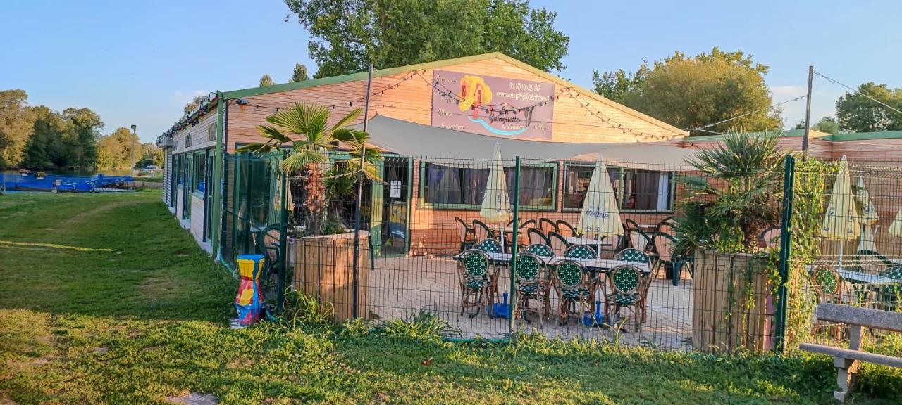 Camping Belle Riviere Chaniers Экстерьер фото