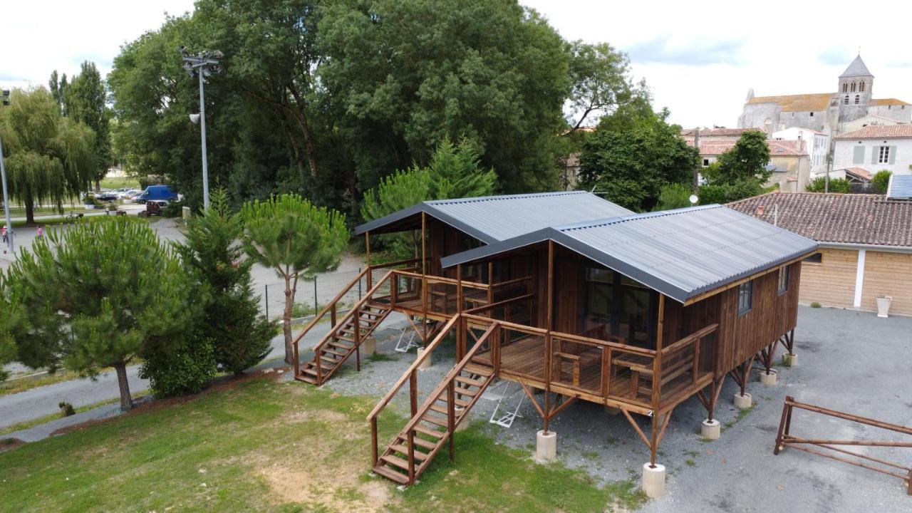 Camping Belle Riviere Chaniers Экстерьер фото